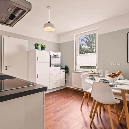 Apartamento Wohnen Bei Der Alten Dampflok Inkl Balkon - 5 Min Zum Ravensburger Spieleland Meckenbeuren