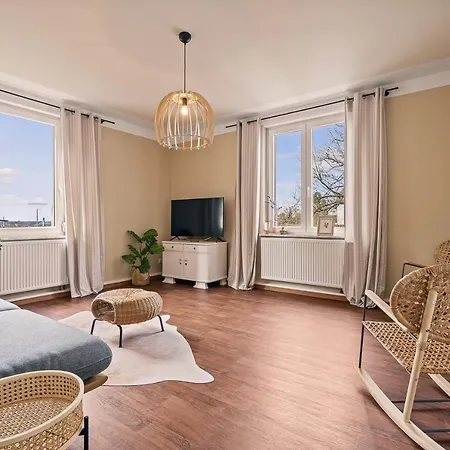 Wohnen bei der alten Dampflok inkl Balkon - 5 min zum Ravensburger Spieleland * Meckenbeuren
